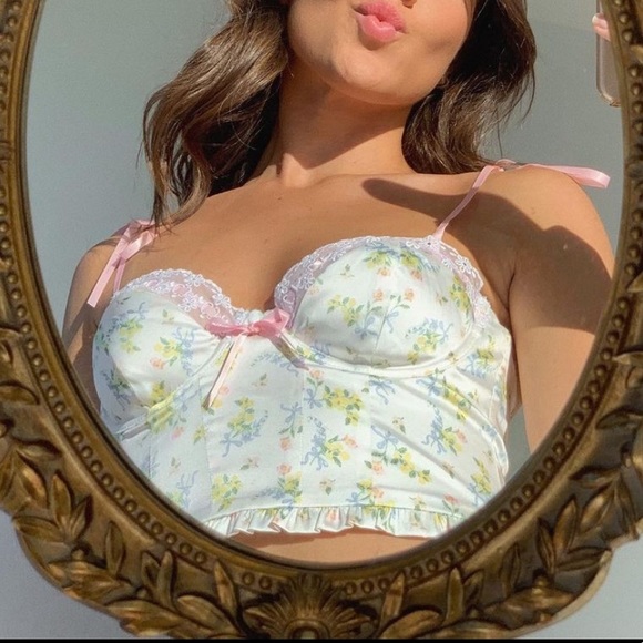 FOR LOVE & LEMONS Charlotte Bustier - Picture 8 of 16